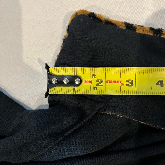 Vintage 80s Kathleen for Sweet Herb Cape - Picture 12 of 13